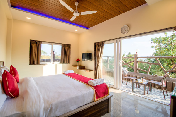 Panchgani Resort having Luxurious Superior Rooms in Panchgani Near Bhillar